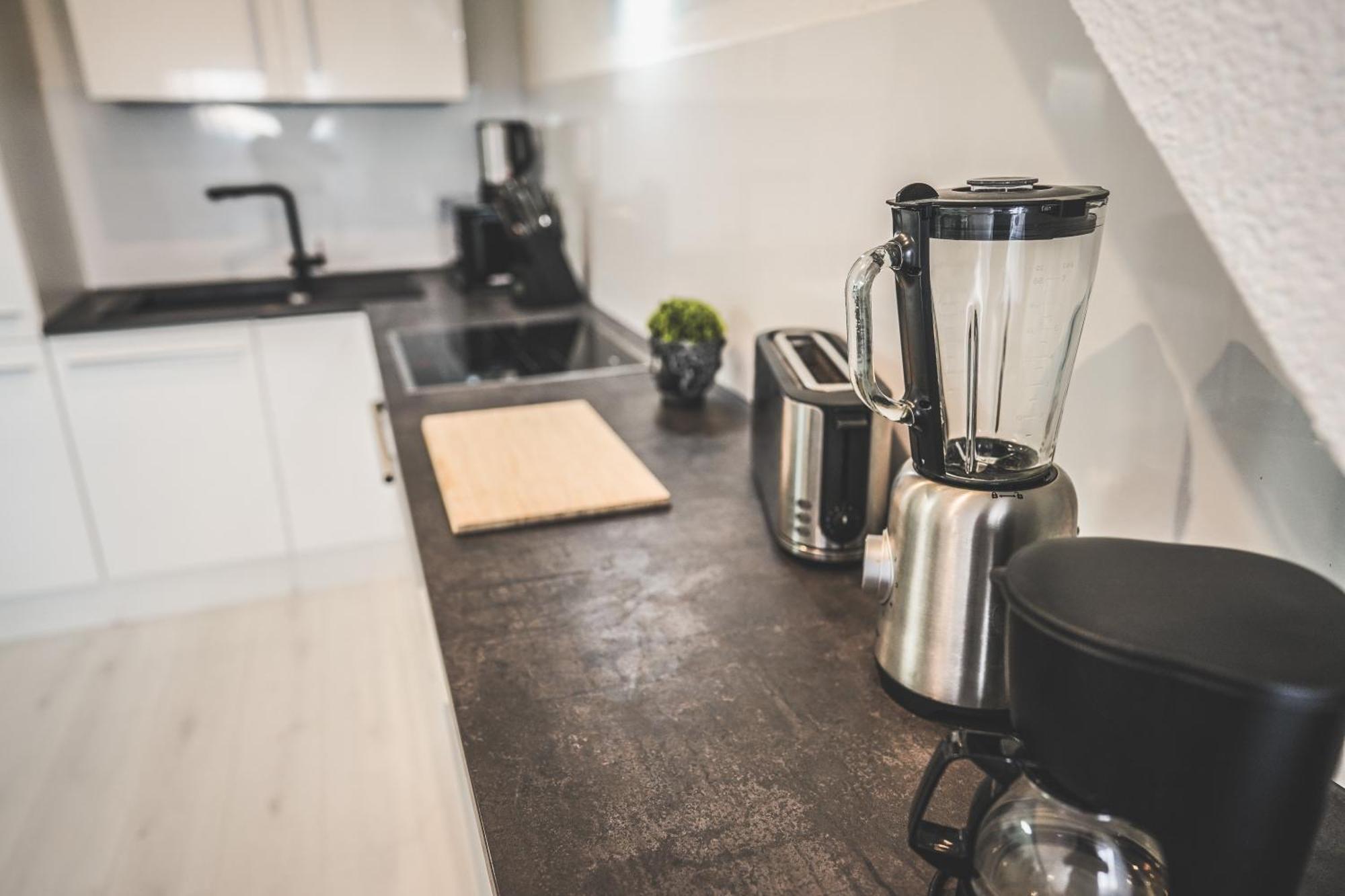 Luxus Maisonette Wohnung Am See, Wehome Premium Sankt Leon-Rot Buitenkant foto