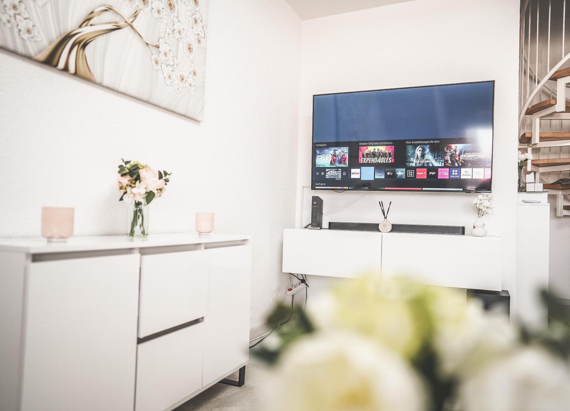 Luxus Maisonette Wohnung Am See, Wehome Premium Sankt Leon-Rot Buitenkant foto
