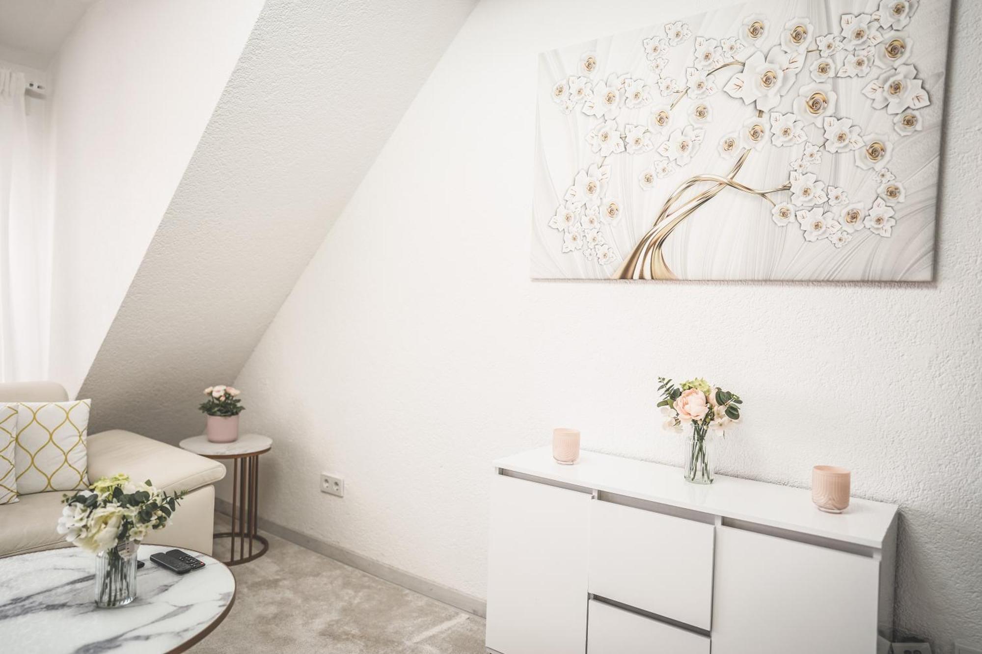 Luxus Maisonette Wohnung Am See, Wehome Premium Sankt Leon-Rot Buitenkant foto