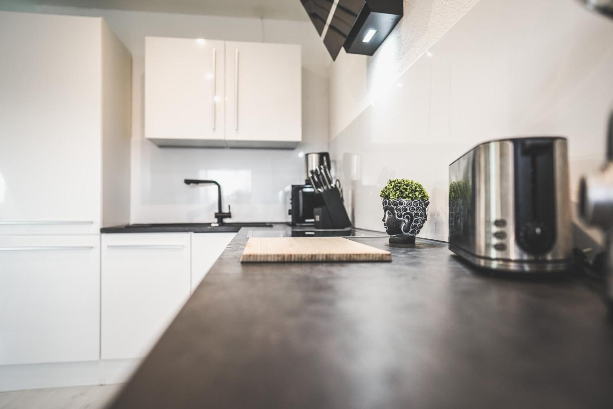 Luxus Maisonette Wohnung Am See, Wehome Premium Sankt Leon-Rot Buitenkant foto