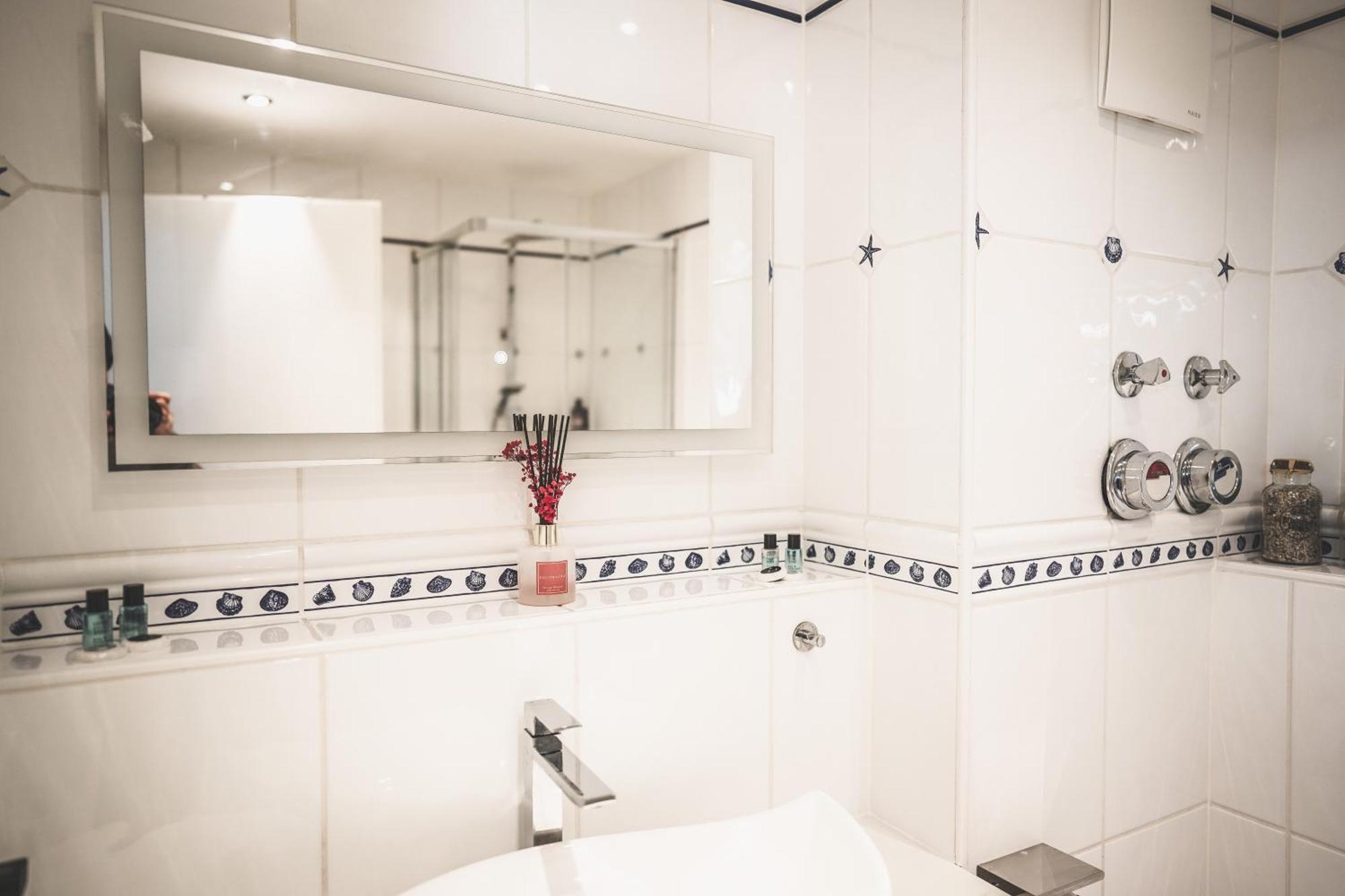 Luxus Maisonette Wohnung Am See, Wehome Premium Sankt Leon-Rot Buitenkant foto