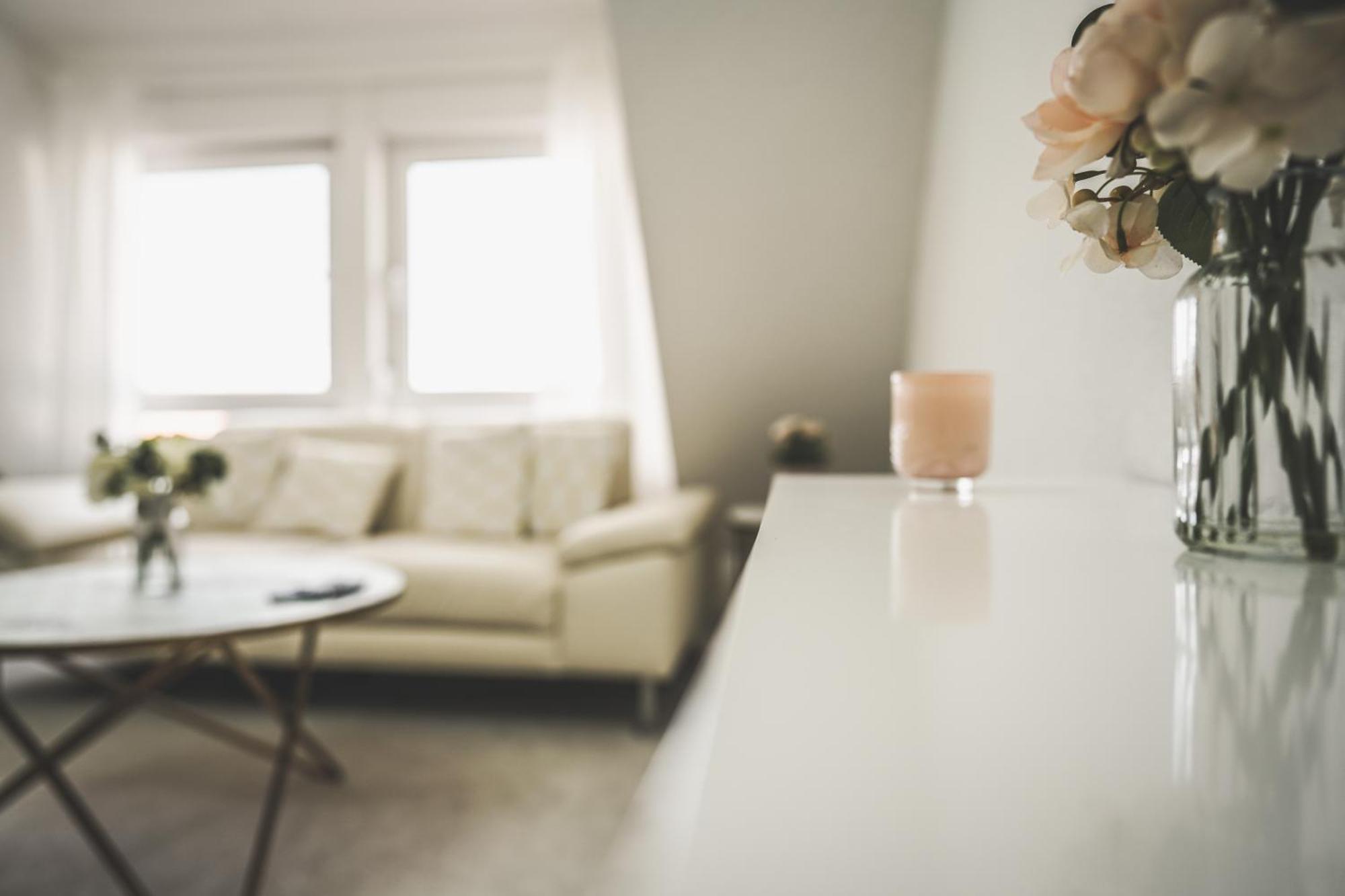 Luxus Maisonette Wohnung Am See, Wehome Premium Sankt Leon-Rot Buitenkant foto